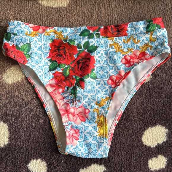 Strapless High Waisted Bikini - Picture 2 of 9